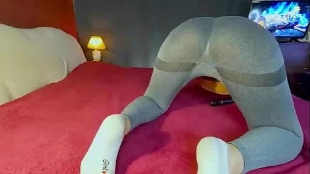 Image 10 of sara__foxy Stream on Chaturbate on 25 days ago