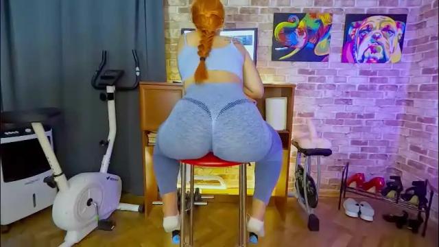 Image 4 of sara__foxy Stream on Chaturbate on 2 months ago