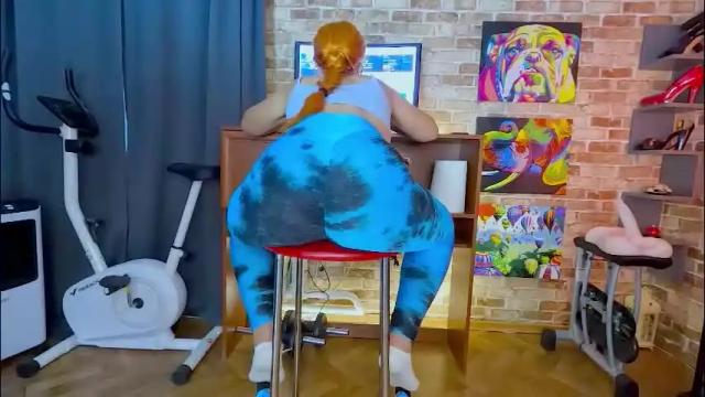Image 2 of sara__foxy Stream on Chaturbate on 1 month ago