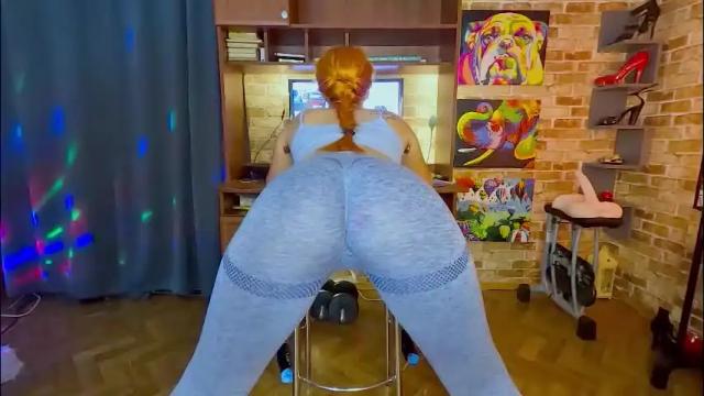 Image 12 of sara__foxy Stream on Chaturbate on 1 month ago