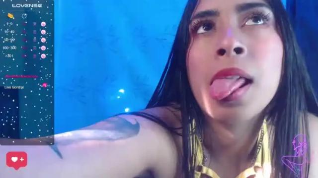 Image 8 of sara__grace Stream on Chaturbate on 18 months ago