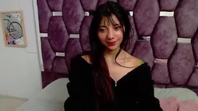 Image 8 of sara_adamss_ Stream on Chaturbate on 14 months ago