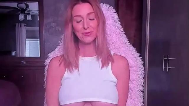 Image 4 of sara_alessandra Stream on Chaturbate on 19 months ago