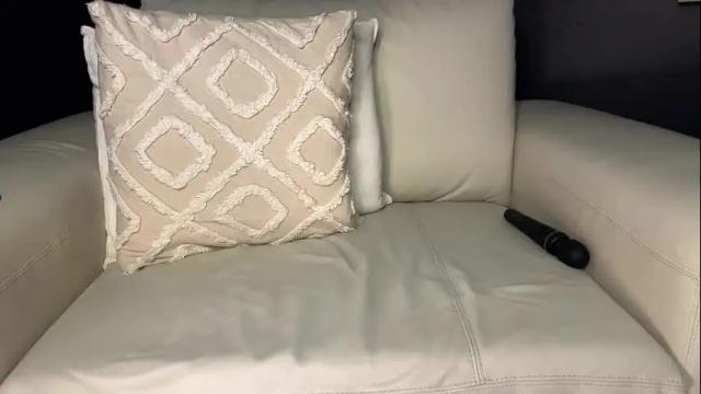 Image 11 of sara_cane Stream on Chaturbate on 1 month ago