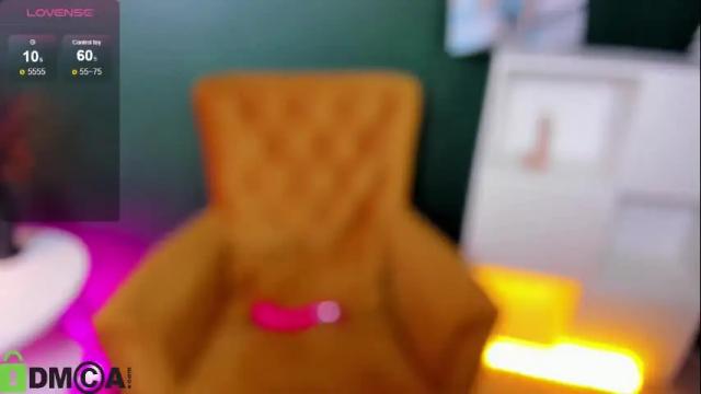 Image 3 of sara_carlson_ Stream on Chaturbate on 1 month ago
