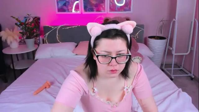 Image 2 of sara_carlson_ Stream on Chaturbate on 1 month ago