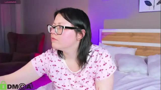 Image 4 of sara_carlson_ Stream on Chaturbate on 1 month ago