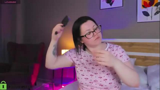 Thumbnail 2, sara_carlson_'s Stream at Chaturbate, 1 month ago