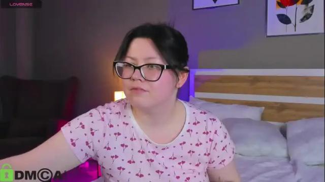 Image 6 of sara_carlson_ Stream on Chaturbate on 1 month ago