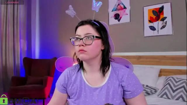 Image 3 of sara_carlson_ Stream on Chaturbate on 1 month ago