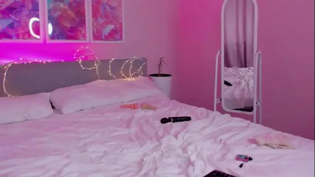 Image 8 of sara_carlson_ Stream on Chaturbate on 1 month ago