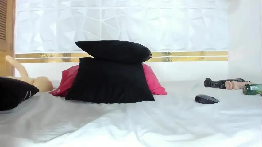 sara_collinnss Chaturbate