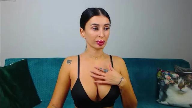 Thumbnail 1, sara_daisy's Stream at Chaturbate, 1 month ago