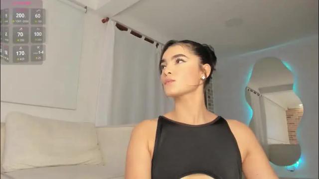 Thumbnail 1, sara_evans01's Stream at Chaturbate, 1 month ago