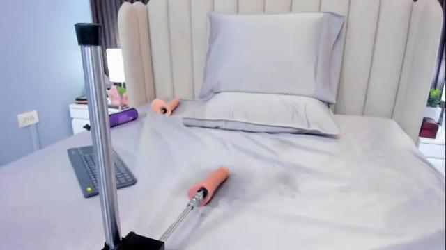 Image 7 of sara_fooxx Stream on Chaturbate on 8 months ago