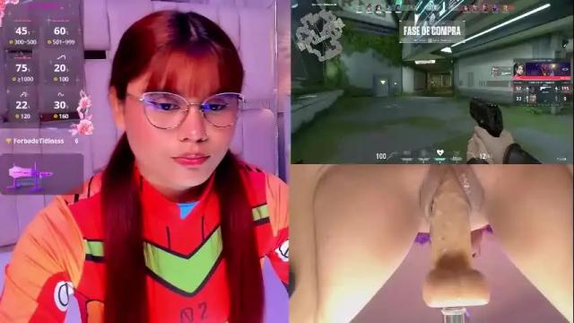 Image 4 of sara_hil Stream on Chaturbate on 1 month ago