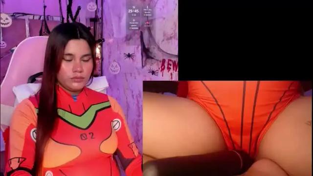 Image 12 of sara_hil Stream on Chaturbate on 2 days ago