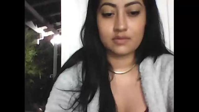 Image 8 of sara_hips Stream on Chaturbate on 19 months ago