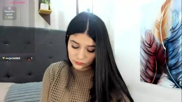 Image 4 of sara_johnsonn1 Stream on Chaturbate on 1 month ago