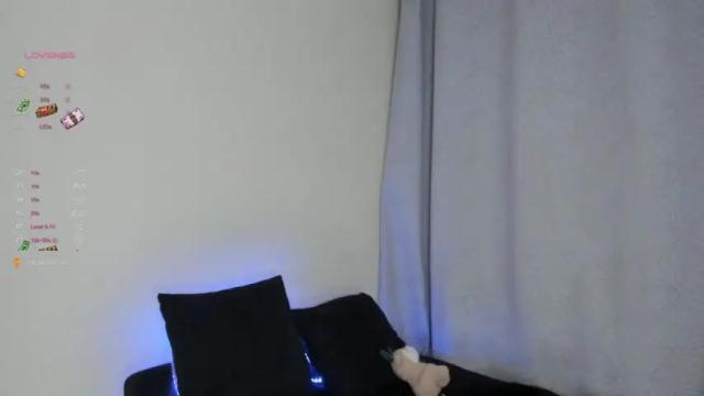 Image 3 of sara_kim_ Stream on Chaturbate on 13 months ago