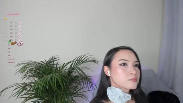 Image 7 of sara_kim_ Stream on Chaturbate on 13 months ago