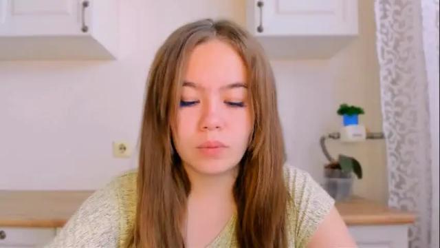 Image 3 of sara_kox Stream on Chaturbate on 27 days ago