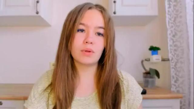 Image 4 of sara_kox Stream on Chaturbate on 27 days ago