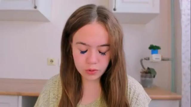 Image 2 of sara_kox Stream on Chaturbate on 26 days ago