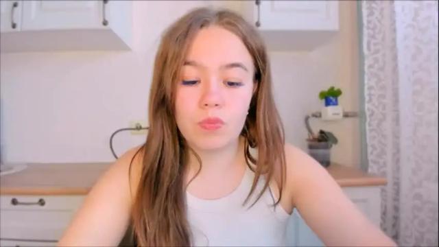 Image 2 of sara_kox Stream on Chaturbate on 22 days ago