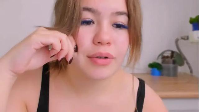 Image 10 of sara_kox Stream on Chaturbate on 11 days ago