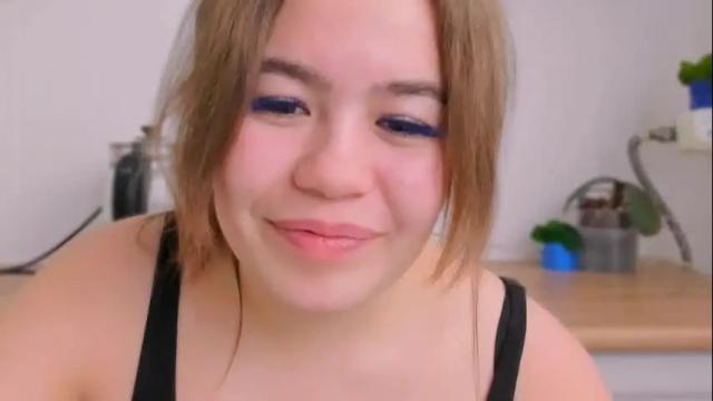 Image 11 of sara_kox Stream on Chaturbate on 11 days ago