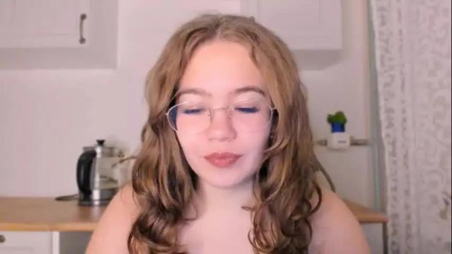 Image 11 of sara_kox Stream on Chaturbate on 4 days ago
