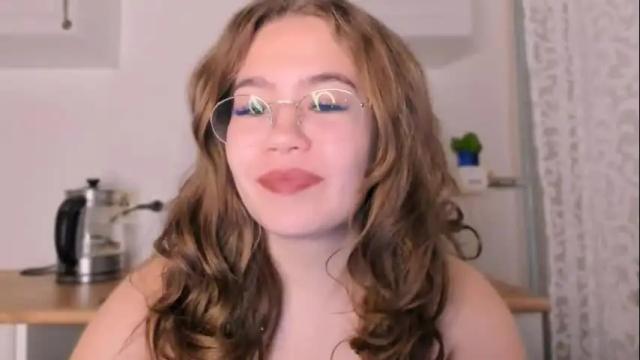 Image 6 of sara_kox Stream on Chaturbate on 4 days ago