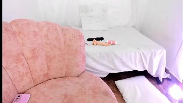 Image 7 of sara_kurt Stream on Chaturbate on 1 month ago