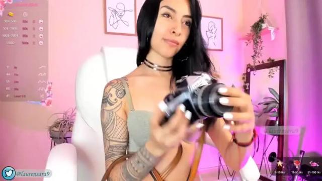 Image 2 of sara_lauren1 Stream on Chaturbate on 13 months ago