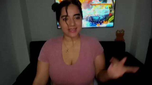 Image 2 of sara_lizcano Stream on Chaturbate on 2 months ago