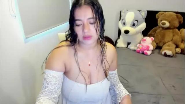 Image 12 of sara_lizcano Stream on Chaturbate on 3 days ago