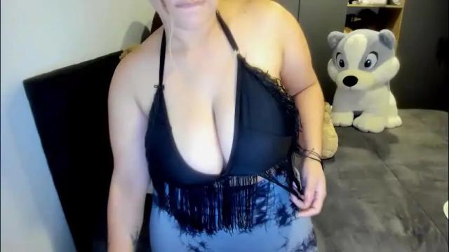 Image 8 of sara_lizcano Stream on Chaturbate on 2 days ago