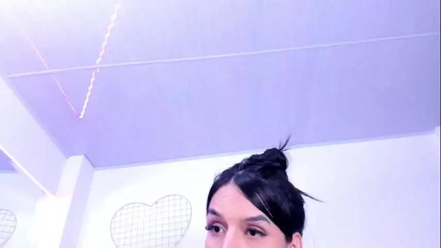 Image 7 of sara_mattel Stream on Chaturbate on 1 month ago