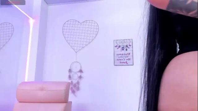 Image 10 of sara_mattel Stream on Chaturbate on 10 days ago