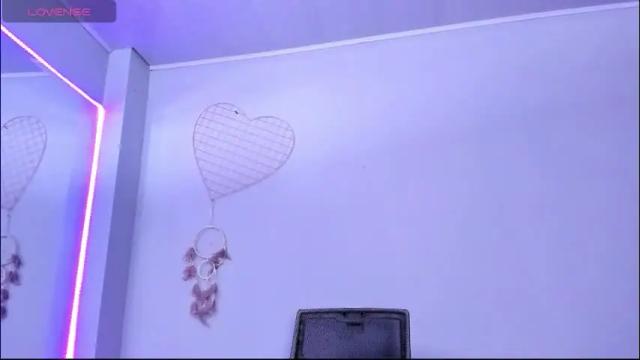 Image 6 of sara_mattel Stream on Chaturbate on 1 month ago