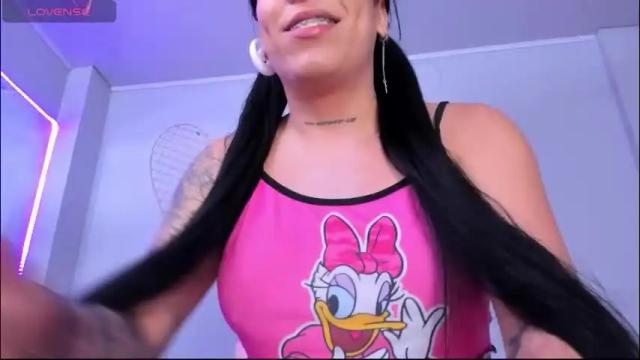 Image 7 of sara_mattel Stream on Chaturbate on 1 month ago