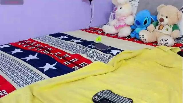 Image 6 of sara_mendez2_ Stream on Chaturbate on 8 days ago