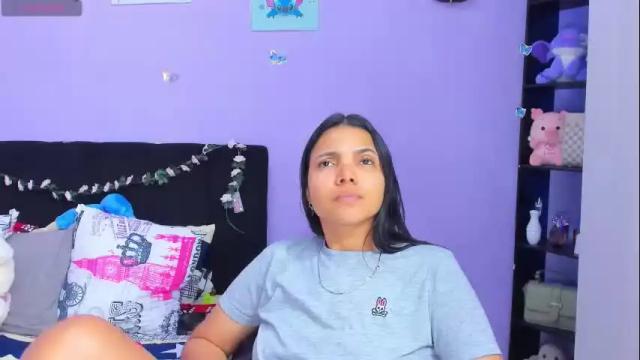 Image 7 of sara_mendez2_ Stream on Chaturbate on 1 month ago
