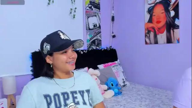 Image 11 of sara_mendez2_ Stream on Chaturbate on 1 month ago