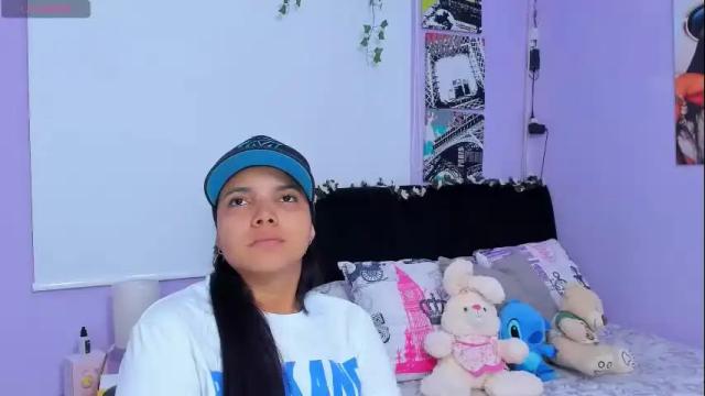 Image 12 of sara_mendez2_ Stream on Chaturbate on 1 month ago