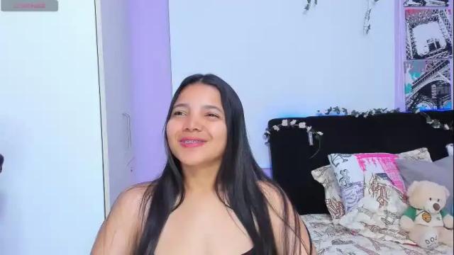 Image 7 of sara_mendez2_ Stream on Chaturbate on 28 days ago