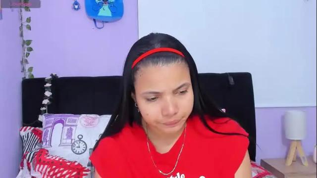 Image 2 of sara_mendez2_ Stream on Chaturbate on 17 days ago