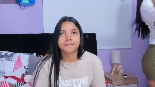 Image 6 of sara_mendez2_ Stream on Chaturbate on 14 days ago