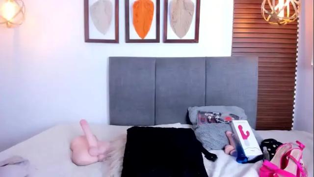 Image 10 of sara_parker22 Stream on Chaturbate on 2 months ago